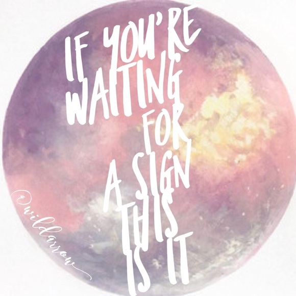 ❤️Meet your Posher, Connie❤️ 💜PRAY*LOVE*LIVE💜 - Picture 2 of 8